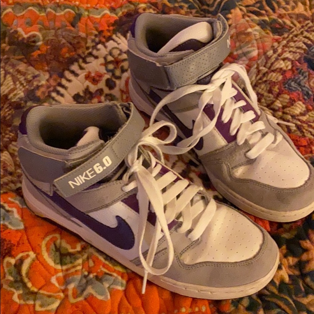 Nike 6.0 Hi-tops - size 7Y or W 8.5